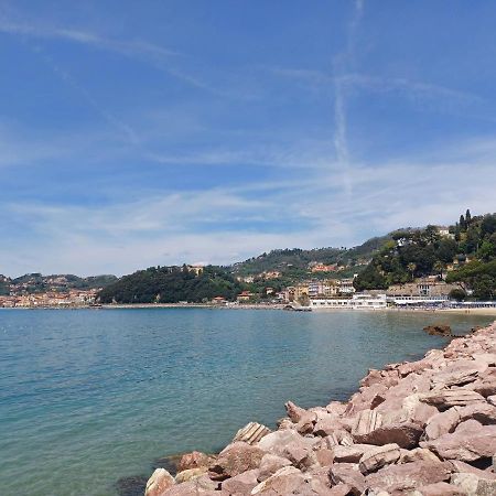 Casa Lerici Holidays Екстериор снимка