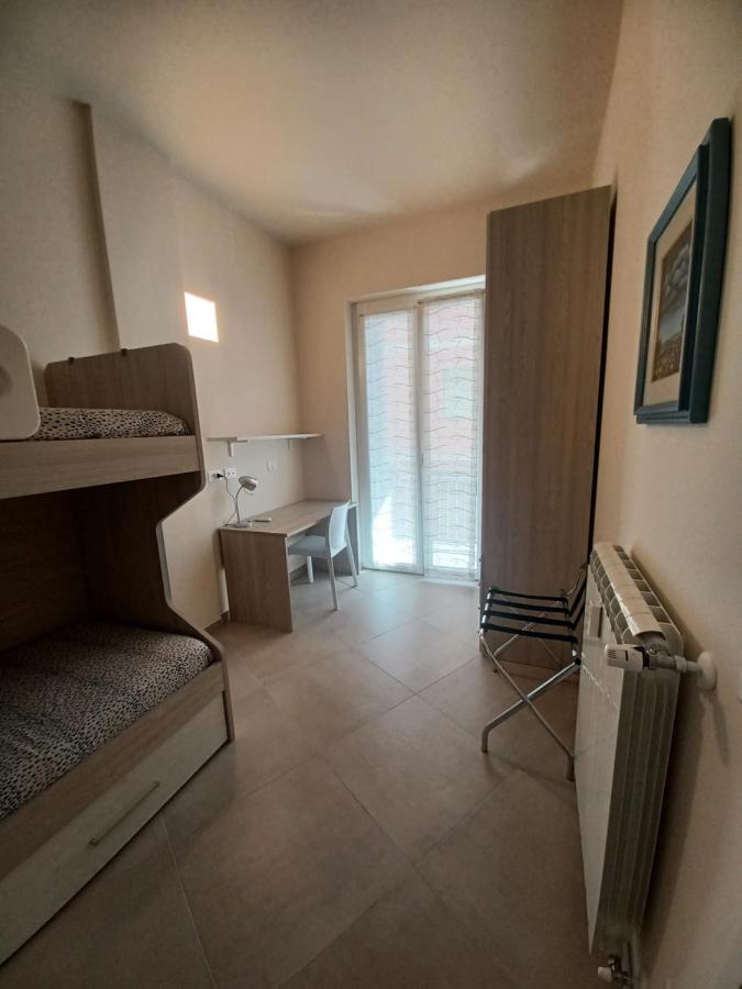 Casa Lerici Holidays Екстериор снимка